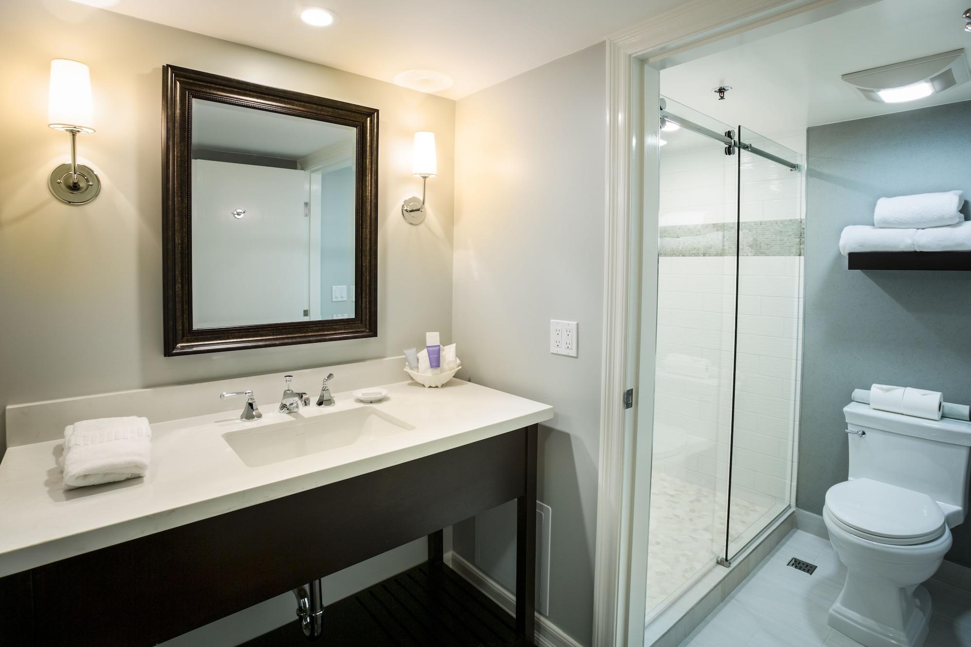Metropole Hotel 4*