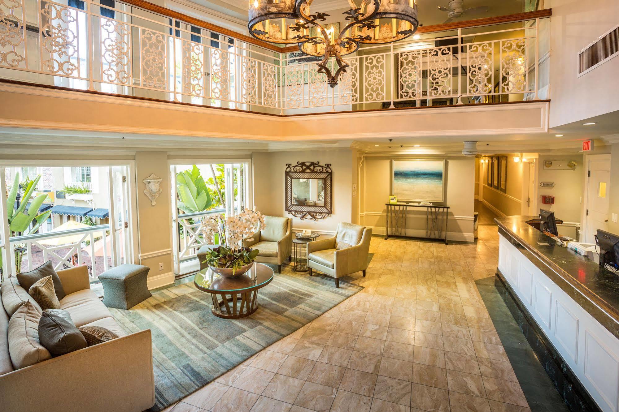 Metropole 4* Avalon